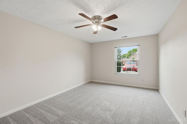 10512 West Road, Harrison, OH 45030
