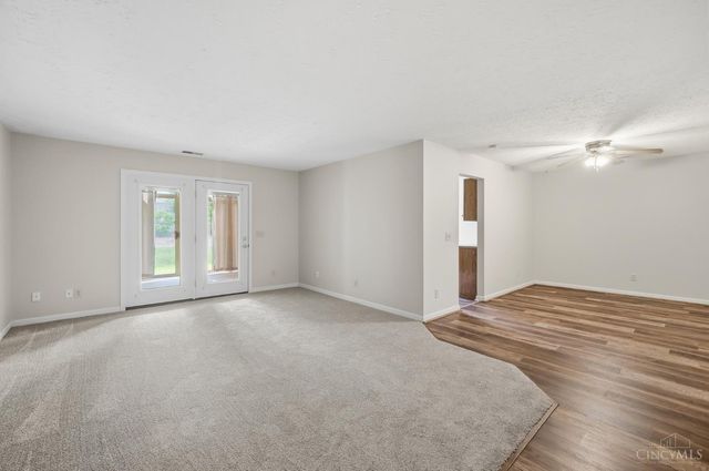 10512 West Road, Harrison, OH 45030