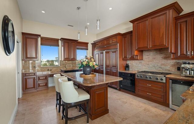 11 OCEAN DUNE CIRCLE, Palm Coast, FL 32137