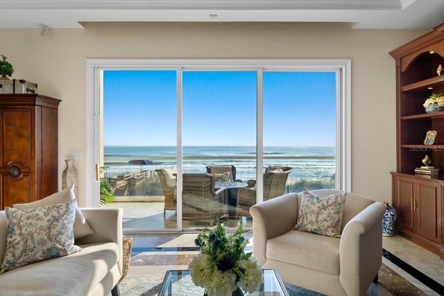 11 OCEAN DUNE CIRCLE, Palm Coast, FL 32137