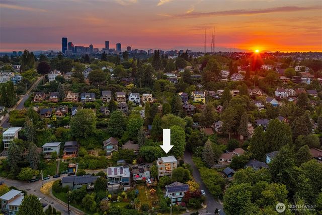 3751 E Columbia Street, Seattle, WA 98122