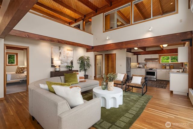 3751 E Columbia Street, Seattle, WA 98122