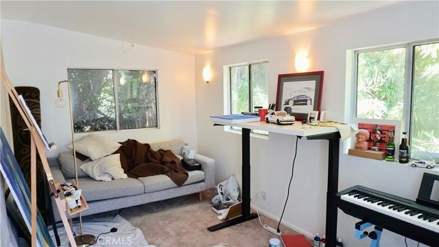 7361 Flight Avenue, Los Angeles, CA 90045