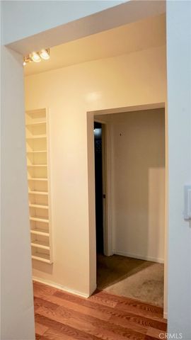 7361 Flight Avenue, Los Angeles, CA 90045