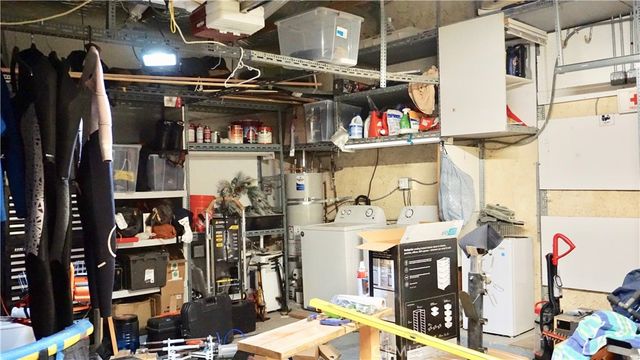 7361 Flight Avenue, Los Angeles, CA 90045