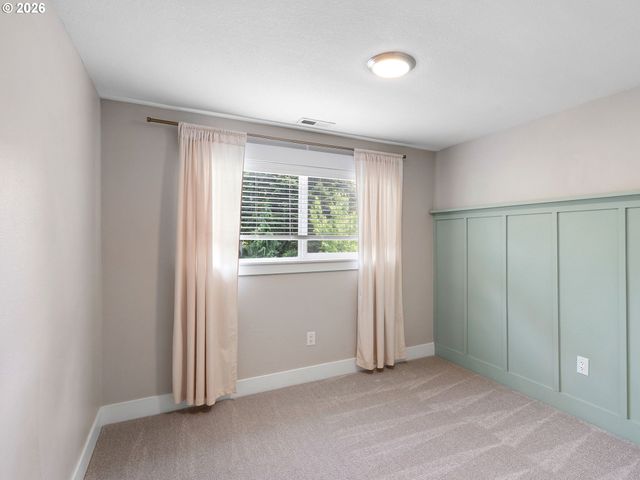 7712 Nw 15TH Ave, Vancouver, WA 98665