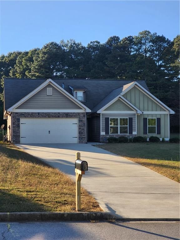 30 Bridgemill Drive, Douglasville, GA 30134