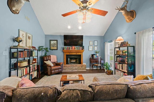 14124 Scott Pl, Hammond, LA 70403