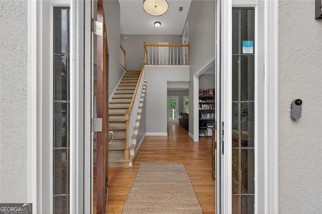 865 Devenish Lane, Roswell, GA 30075