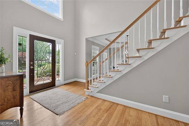 865 Devenish Lane, Roswell, GA 30075