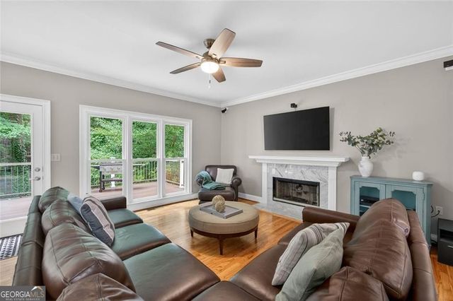 865 Devenish Lane, Roswell, GA 30075