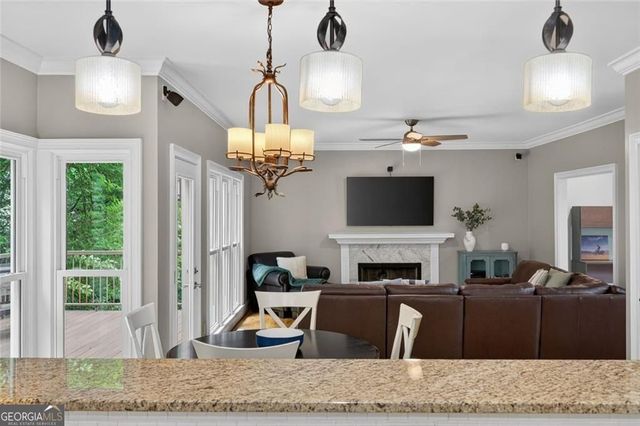 865 Devenish Lane, Roswell, GA 30075