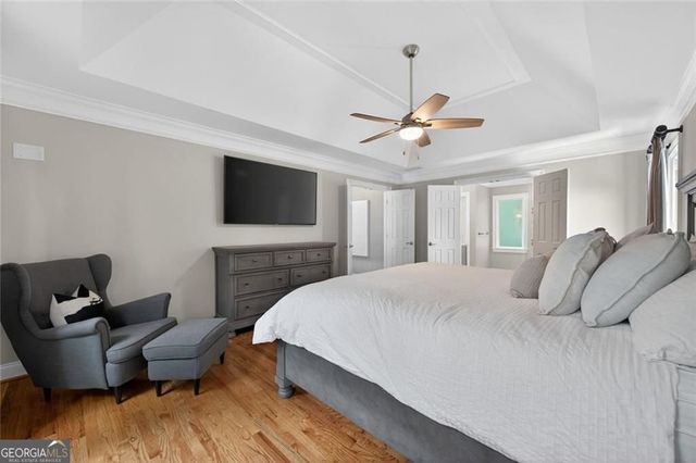 865 Devenish Lane, Roswell, GA 30075
