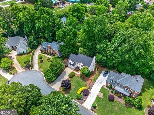 865 Devenish Lane, Roswell, GA 30075