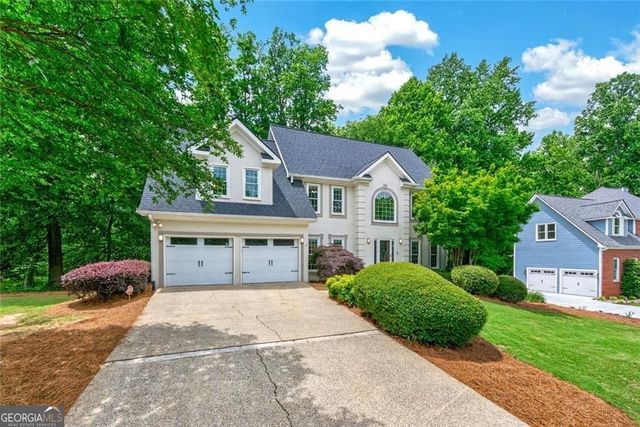 865 Devenish Lane, Roswell, GA 30075