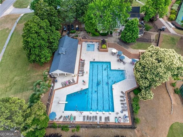 865 Devenish Lane, Roswell, GA 30075