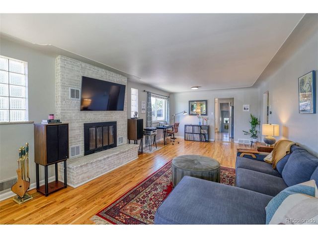 1717 S Clayton St, Denver, CO 80210