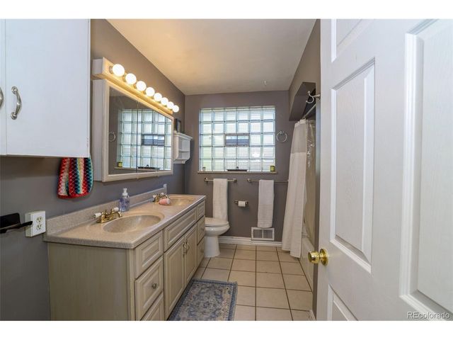 1717 S Clayton St, Denver, CO 80210