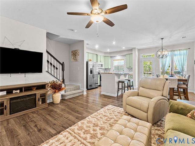 8979 Ringview Dr, Mechanicsville, VA 23116
