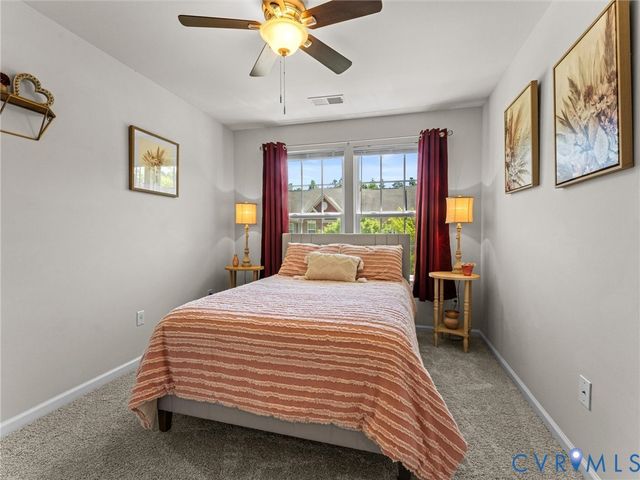 8979 Ringview Dr, Mechanicsville, VA 23116