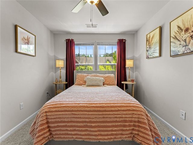 8979 Ringview Dr, Mechanicsville, VA 23116