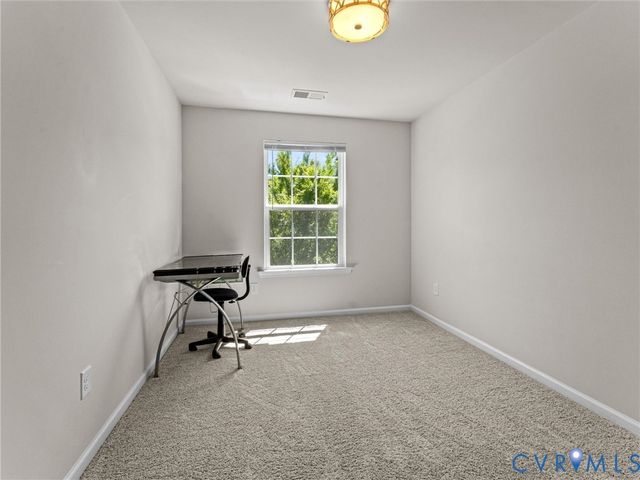 8979 Ringview Dr, Mechanicsville, VA 23116