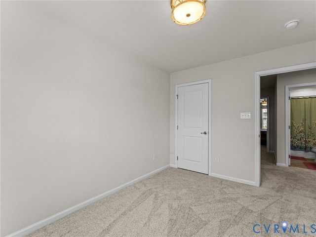 8979 Ringview Dr, Mechanicsville, VA 23116