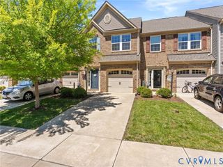 8979 Ringview Dr, Mechanicsville, VA 23116