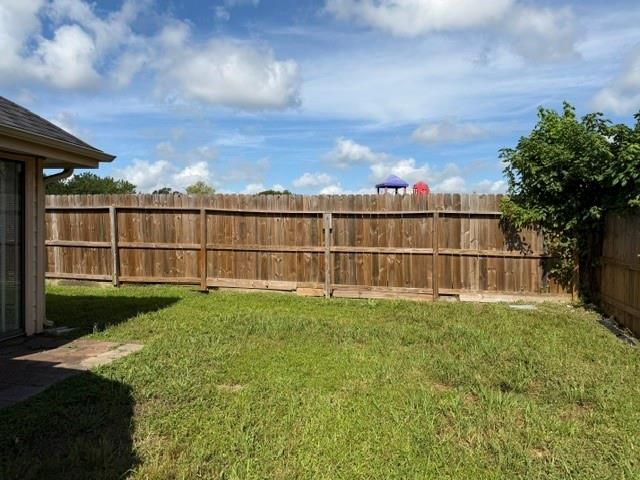 7722 Valera Lane, Houston, TX 77083