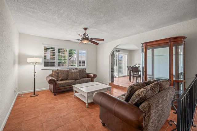 7018 Checkerbloom Way, Citrus Heights, CA 95610