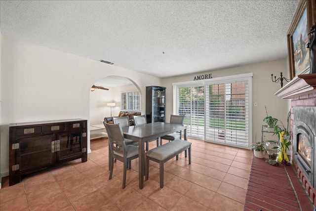 7018 Checkerbloom Way, Citrus Heights, CA 95610