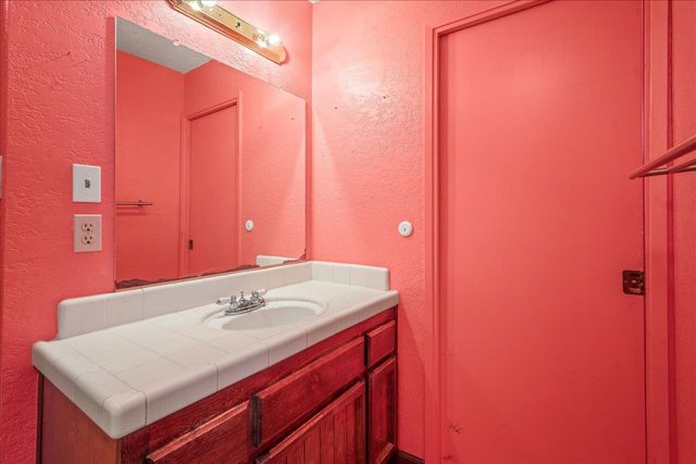 7018 Checkerbloom Way, Citrus Heights, CA 95610