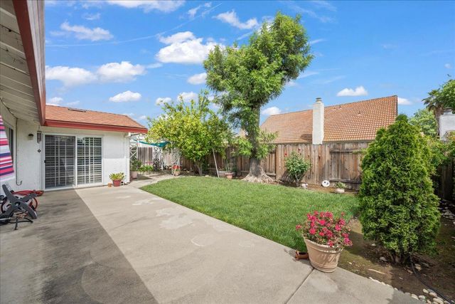 7018 Checkerbloom Way, Citrus Heights, CA 95610