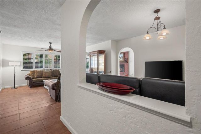 7018 Checkerbloom Way, Citrus Heights, CA 95610