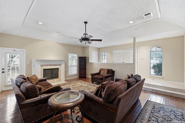 14831 River Vista N, San Antonio, TX 78216