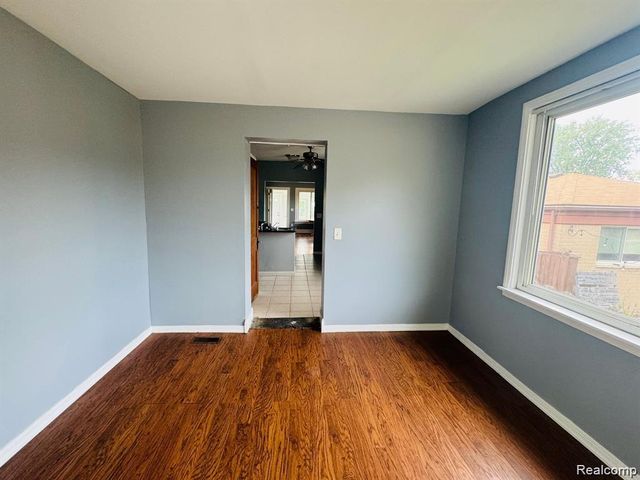 14644 Stephens Drive, Eastpointe, MI 48021