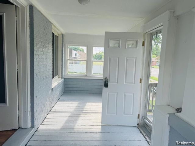 14644 Stephens Drive, Eastpointe, MI 48021