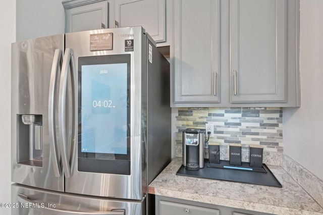 6787 SANDLE Drive, Jacksonville, FL 32219