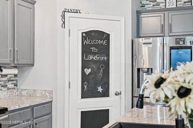 6787 SANDLE Drive, Jacksonville, FL 32219