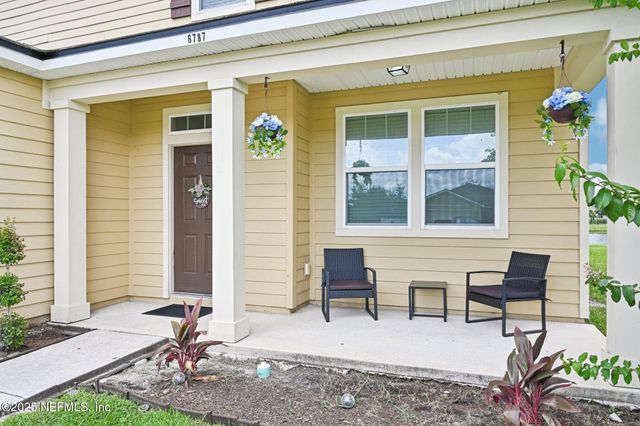 6787 SANDLE Drive, Jacksonville, FL 32219