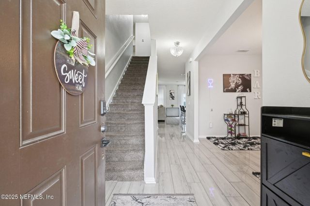 6787 SANDLE Drive, Jacksonville, FL 32219