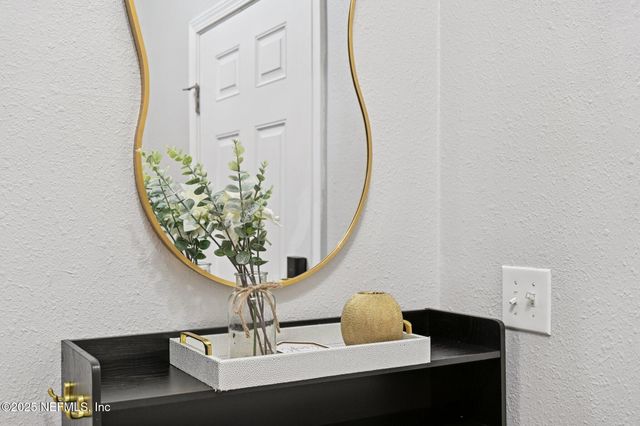 6787 SANDLE Drive, Jacksonville, FL 32219