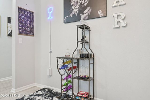 6787 SANDLE Drive, Jacksonville, FL 32219