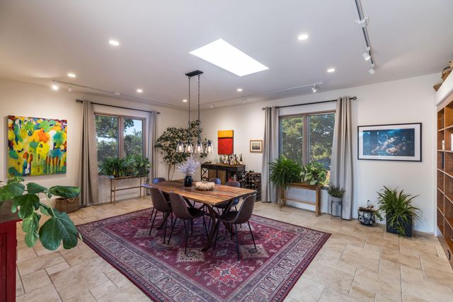 5 Montana Court, Santa Fe, NM 87508