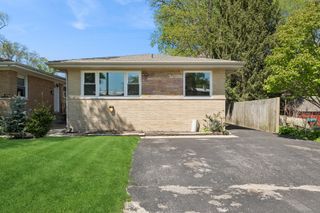 625 Hibbard Road, Wilmette, IL 60091