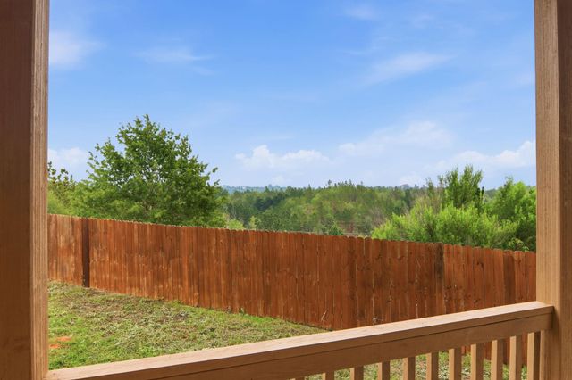 173 Kipahulu DR, Bastrop, TX 78602