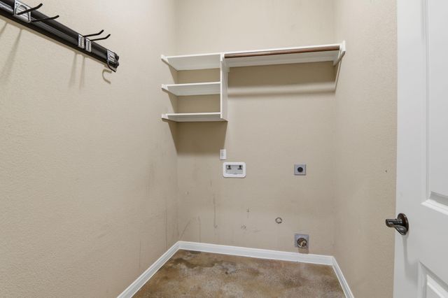 173 Kipahulu DR, Bastrop, TX 78602