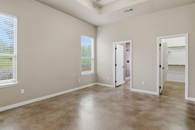 173 Kipahulu DR, Bastrop, TX 78602