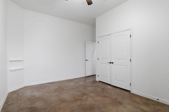173 Kipahulu DR, Bastrop, TX 78602