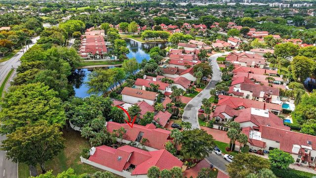 21700 Club Villa Terrace, Boca Raton, FL 33433
